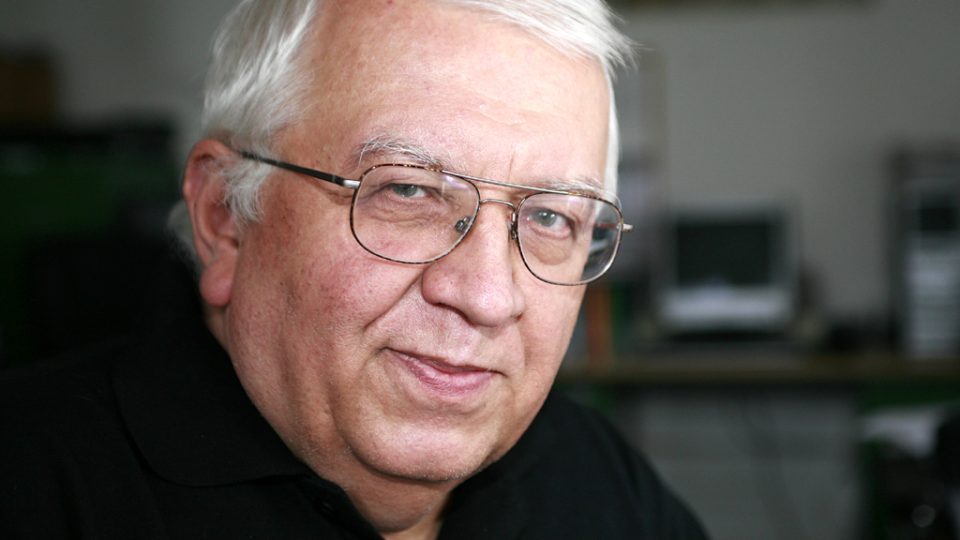 Zemřel publicista a chartista Václav Žák